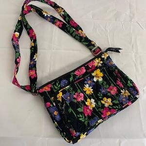 Vera Bradley crossbody purse